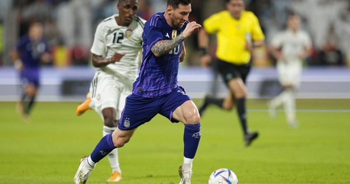 中国澳门球员：澳门联赛球员平均每场收入约445-890元人民币